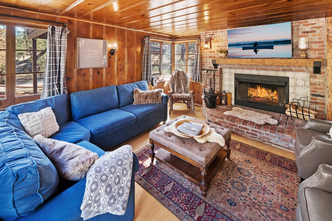 Cabin Image 10