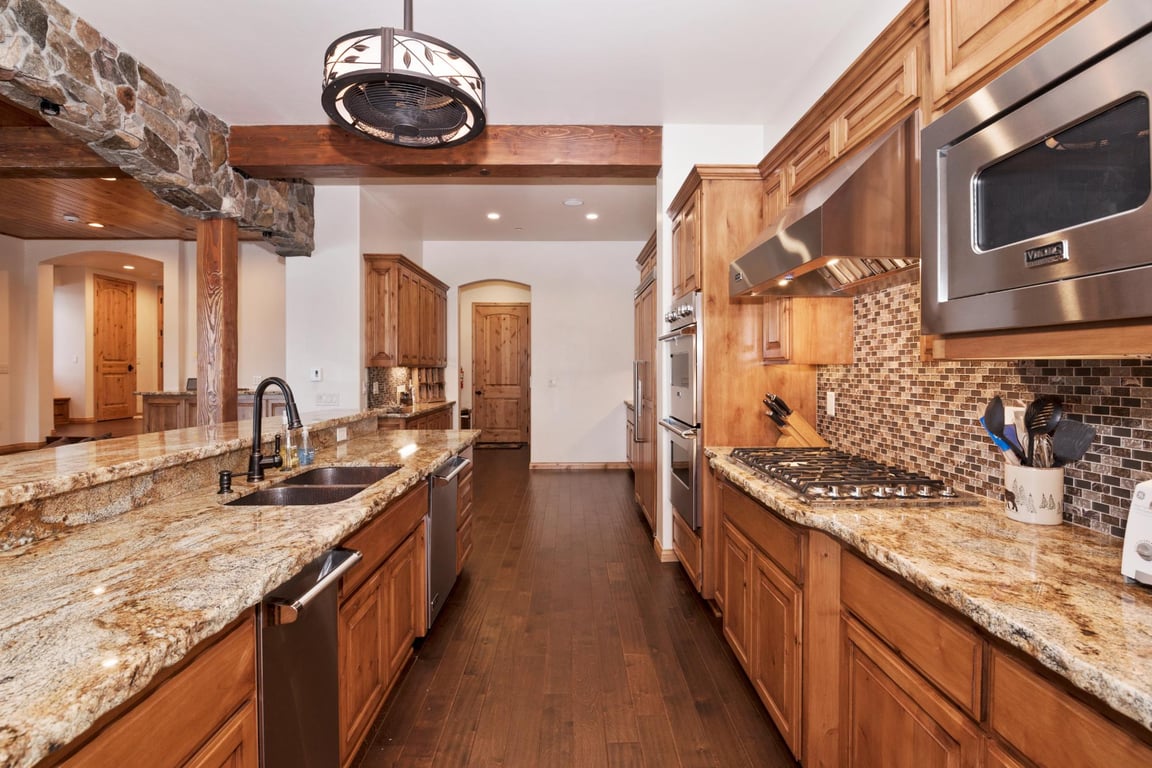 Cabin Image 14