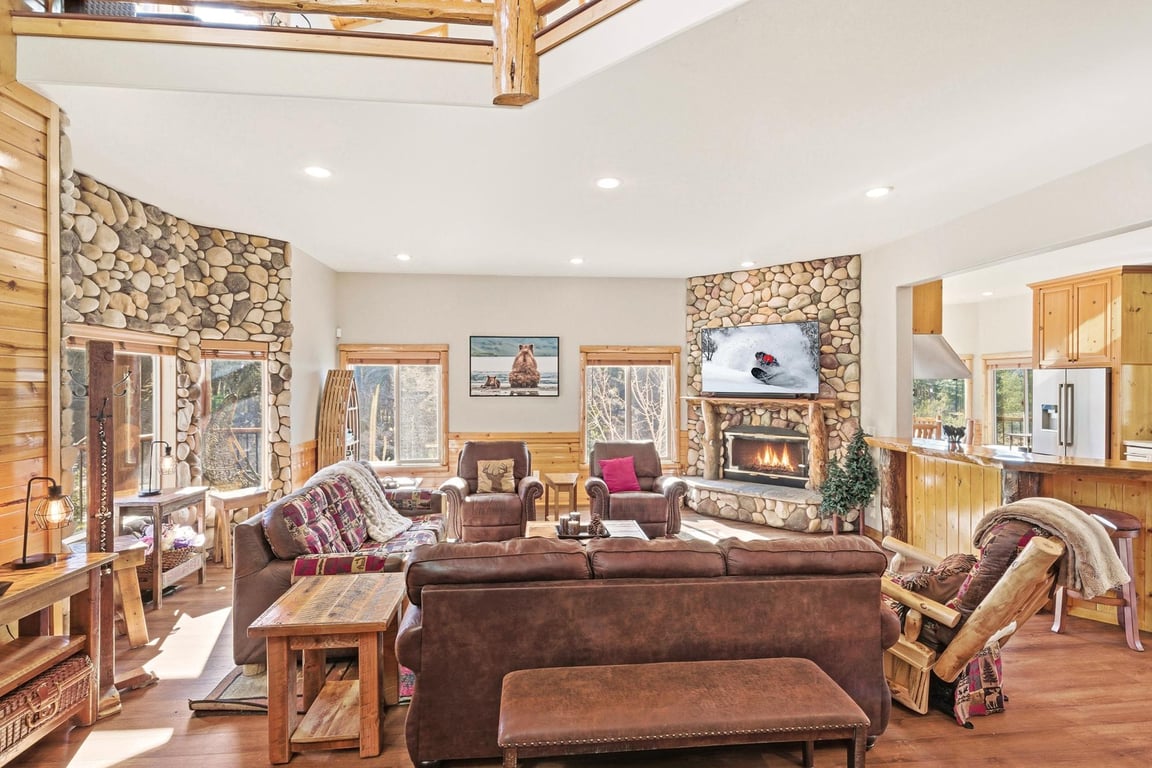 Cabin Image 10