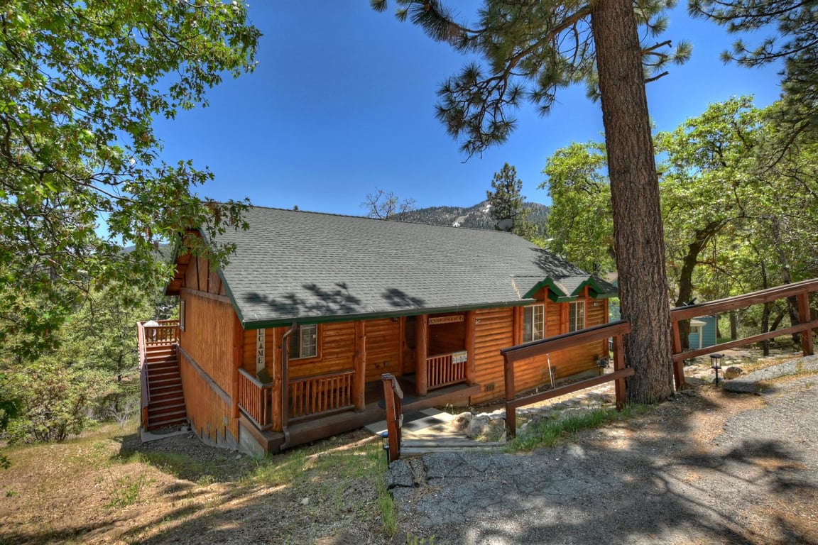 Black Diamond Lodge