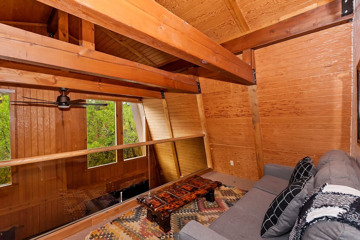 Cabin Image 19