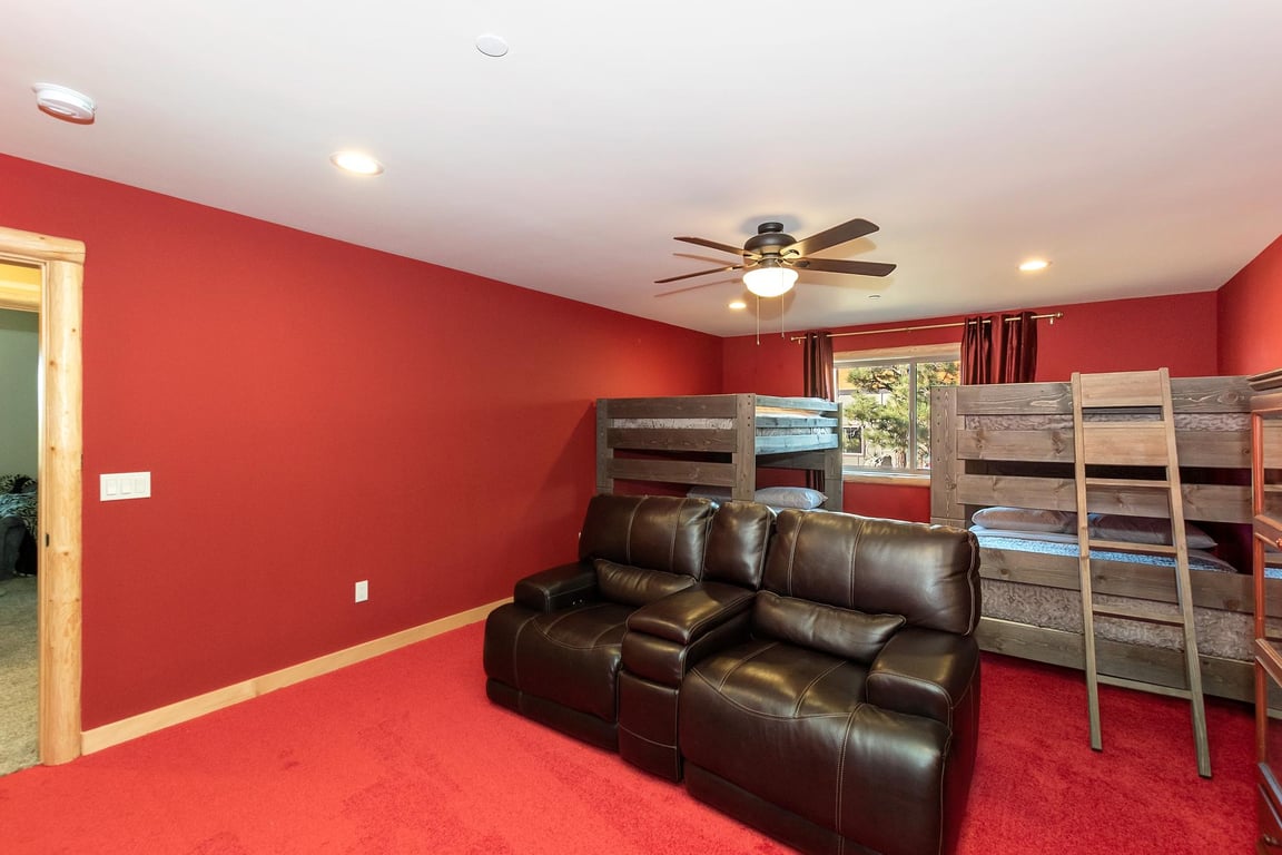 Cabin Image 45