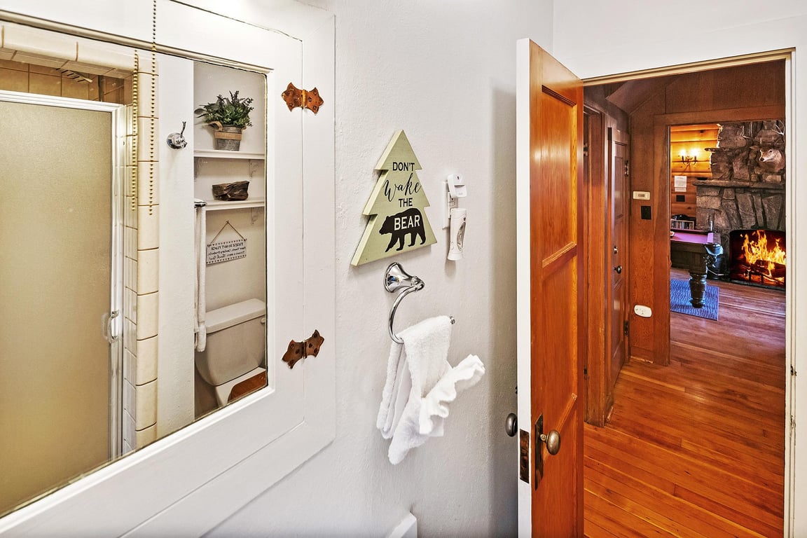 Cabin Image 27