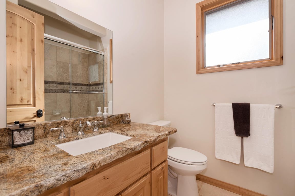 Cabin Image 43