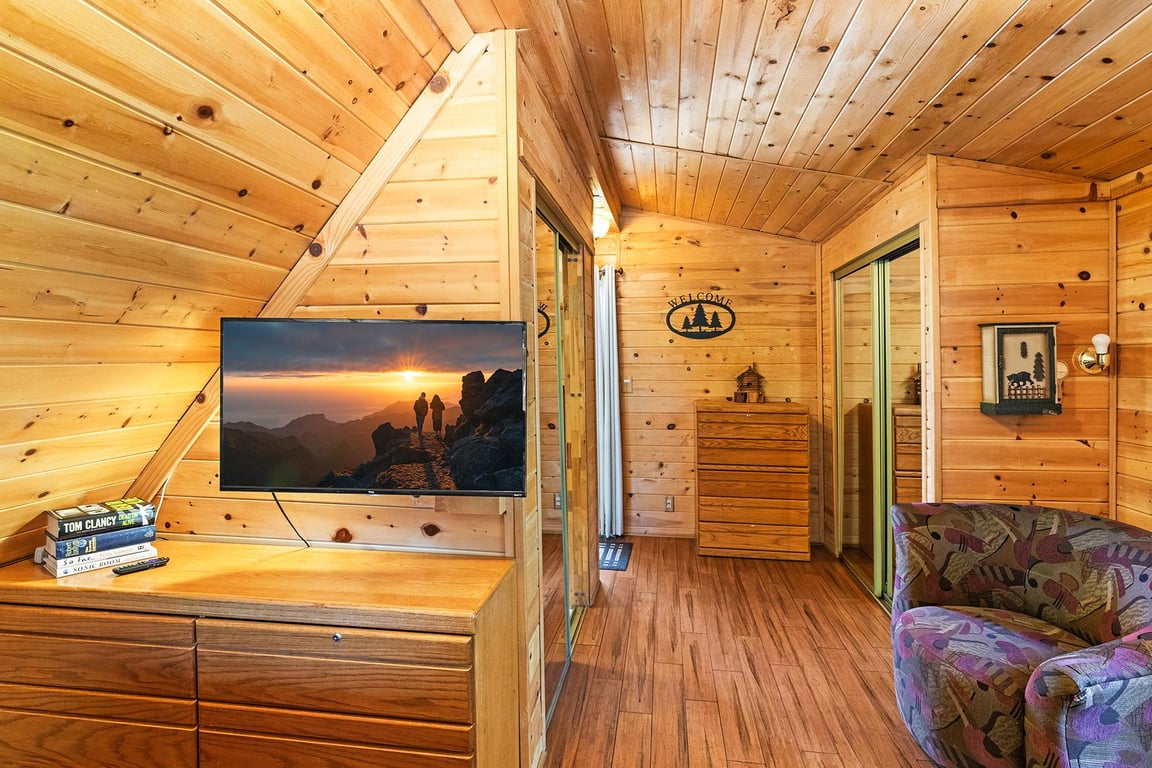 Cabin Image 19
