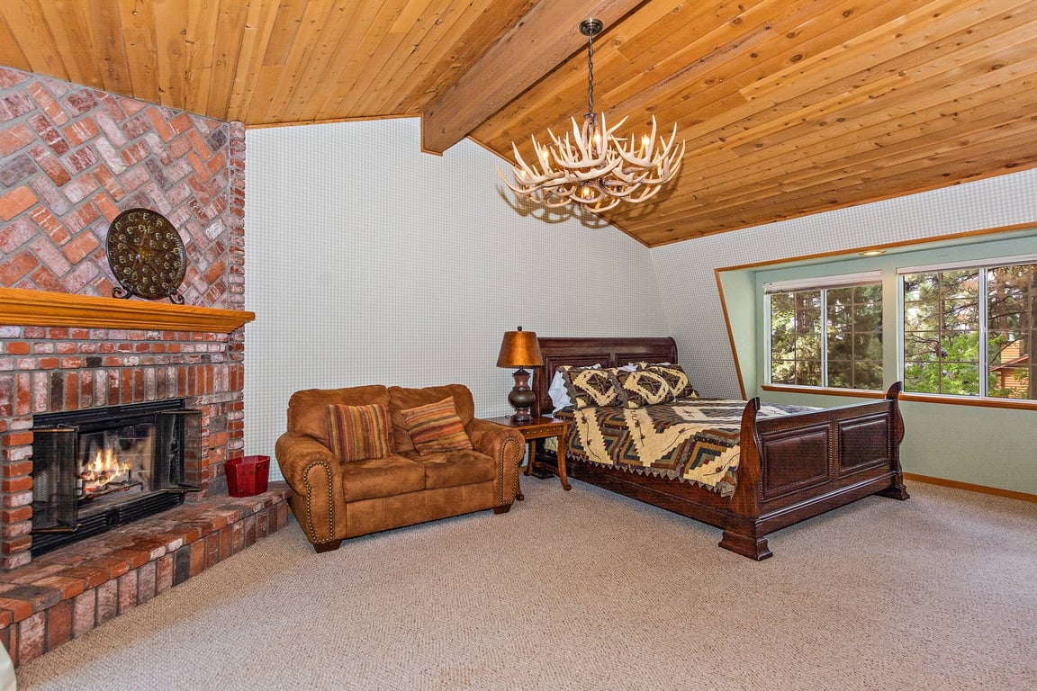 Cabin Image 22