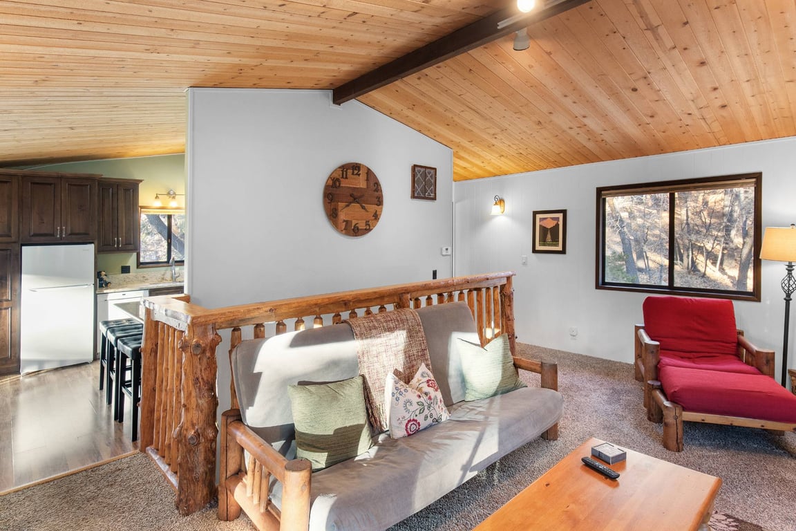 Cabin Image 6