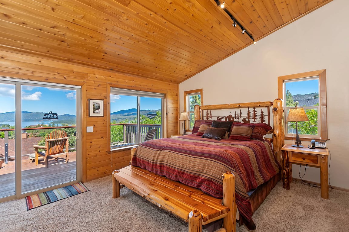 Cabin Image 30