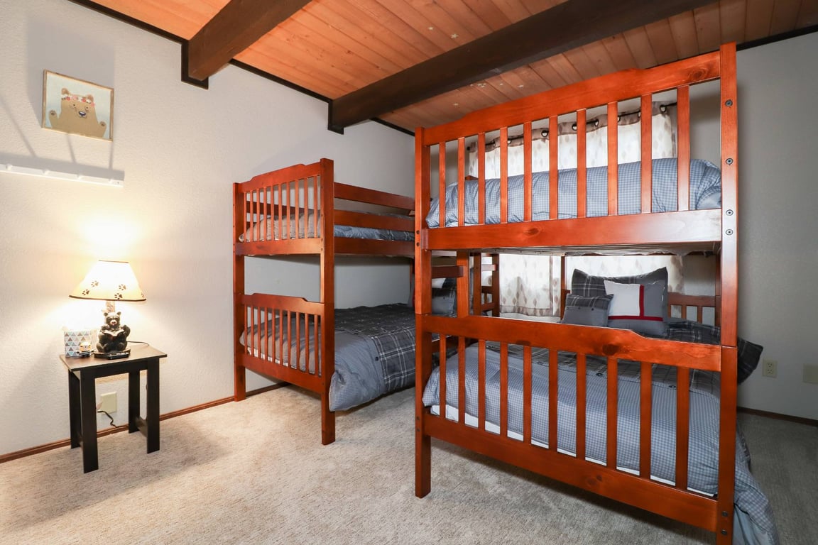 Cabin Image 17