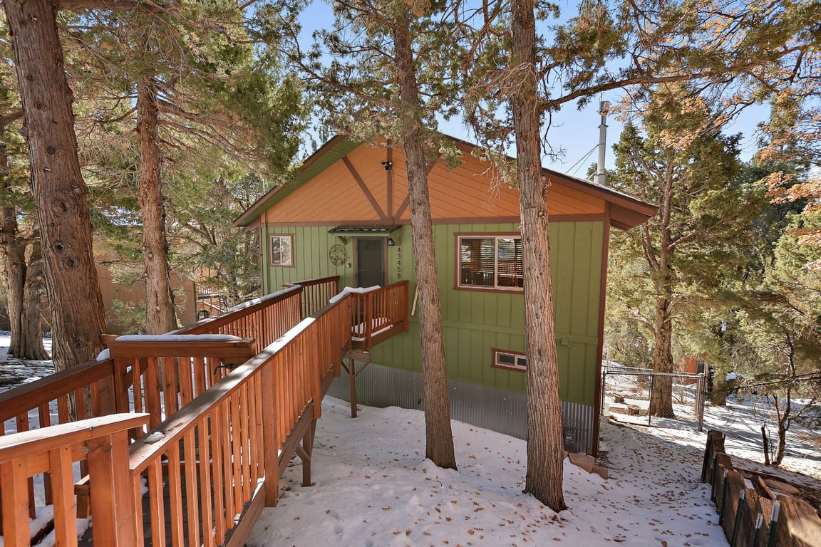 Cabin Image 4