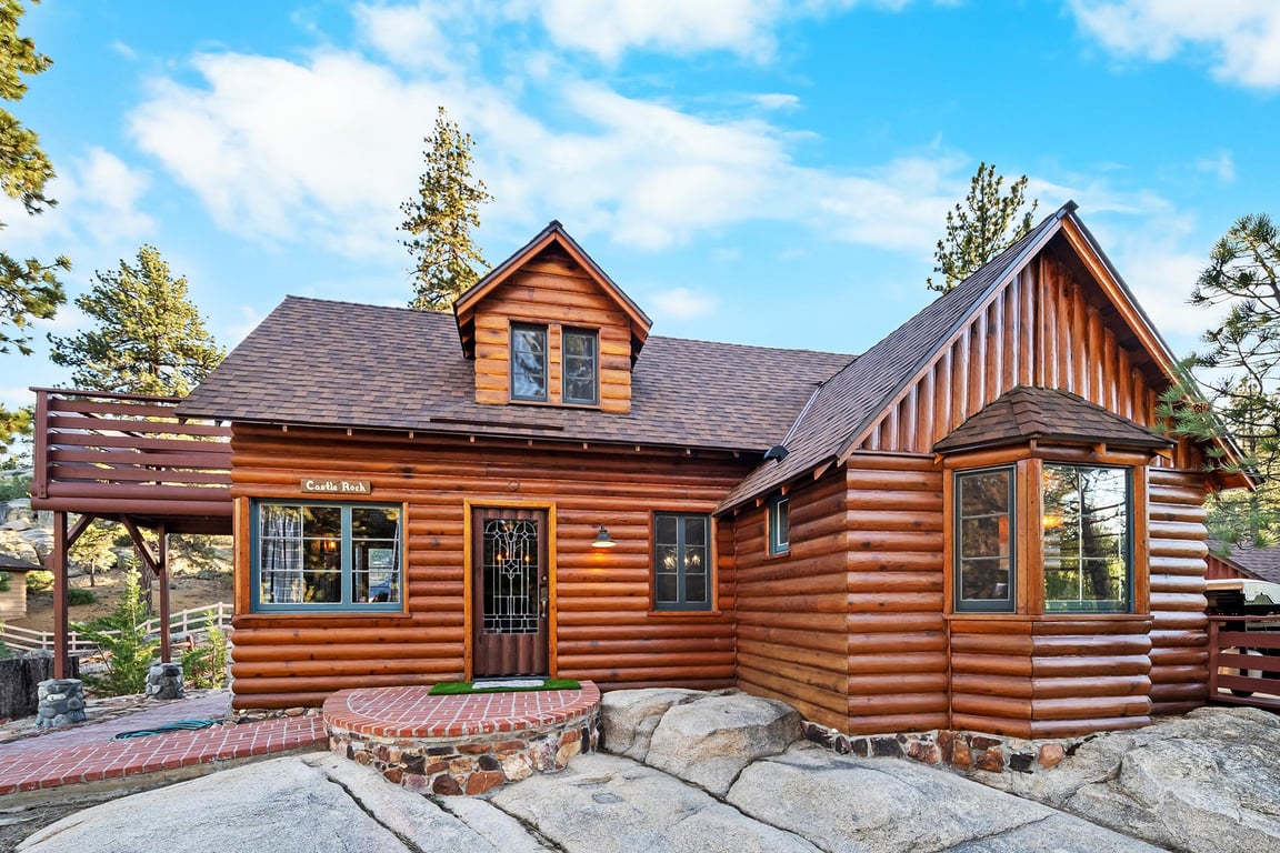 Cabin Image 8