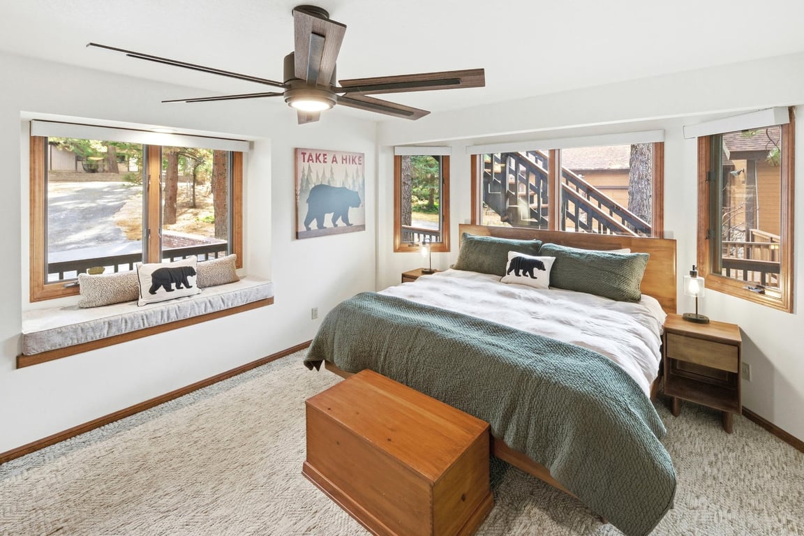 Cabin Image 38