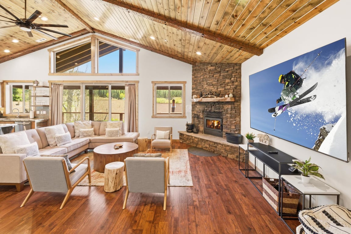 Cabin Image 17