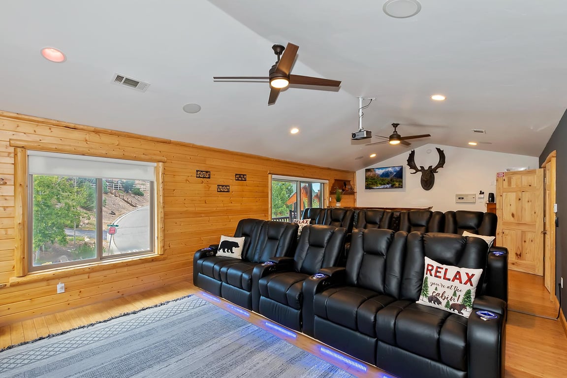 Cabin Image 40