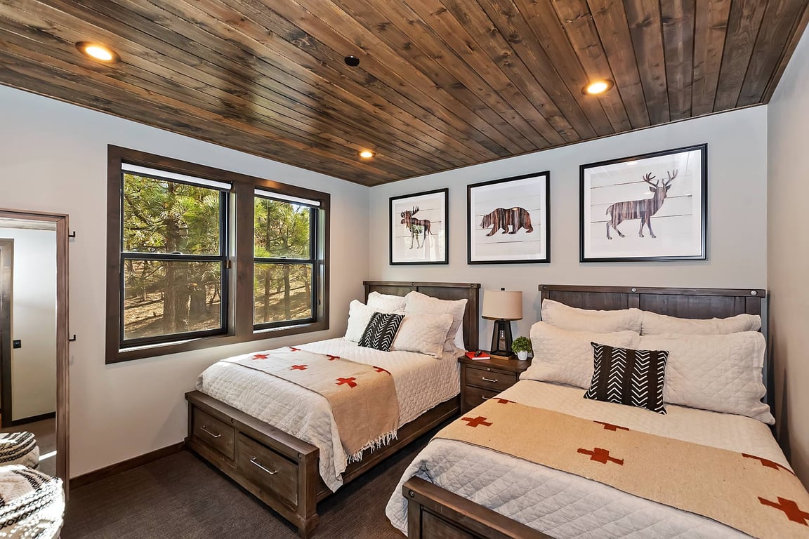Cabin Image 37