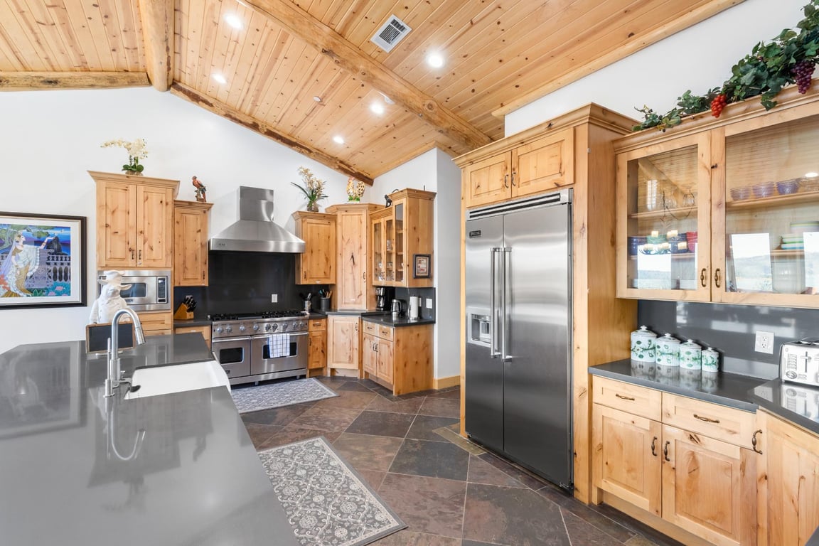 Cabin Image 29