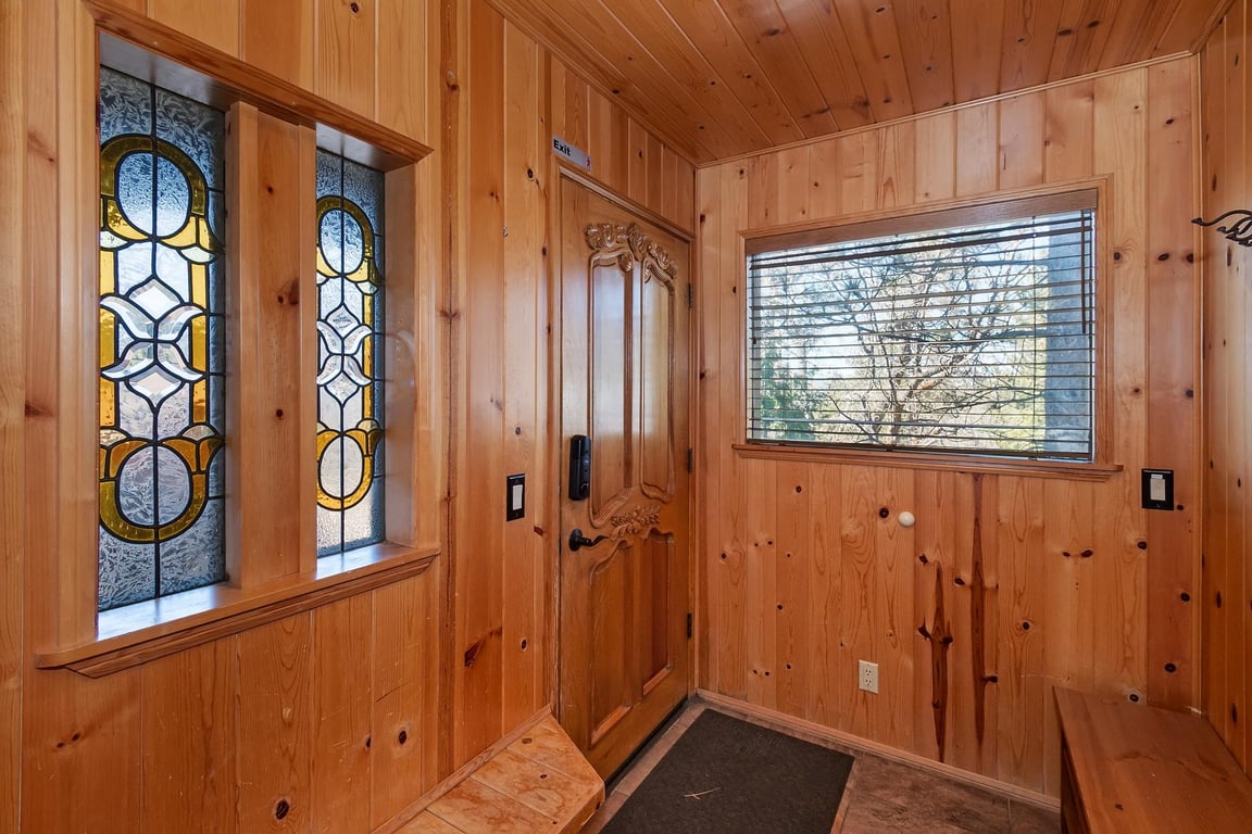 Cabin Image 8