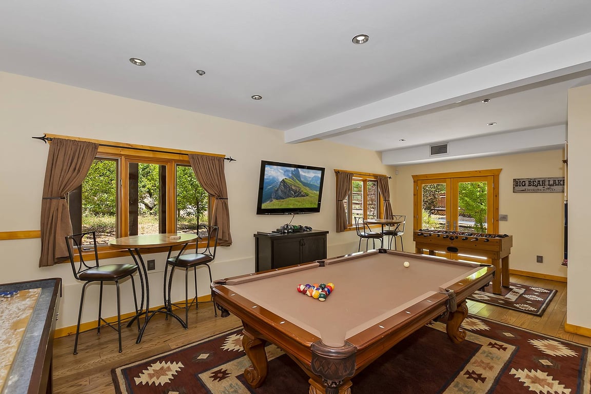 Big Bear Cabin - BearLoopChalet - 0003