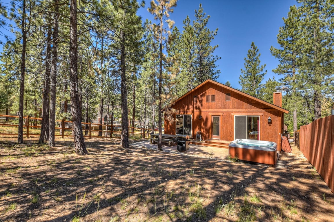 Cabin Image 21