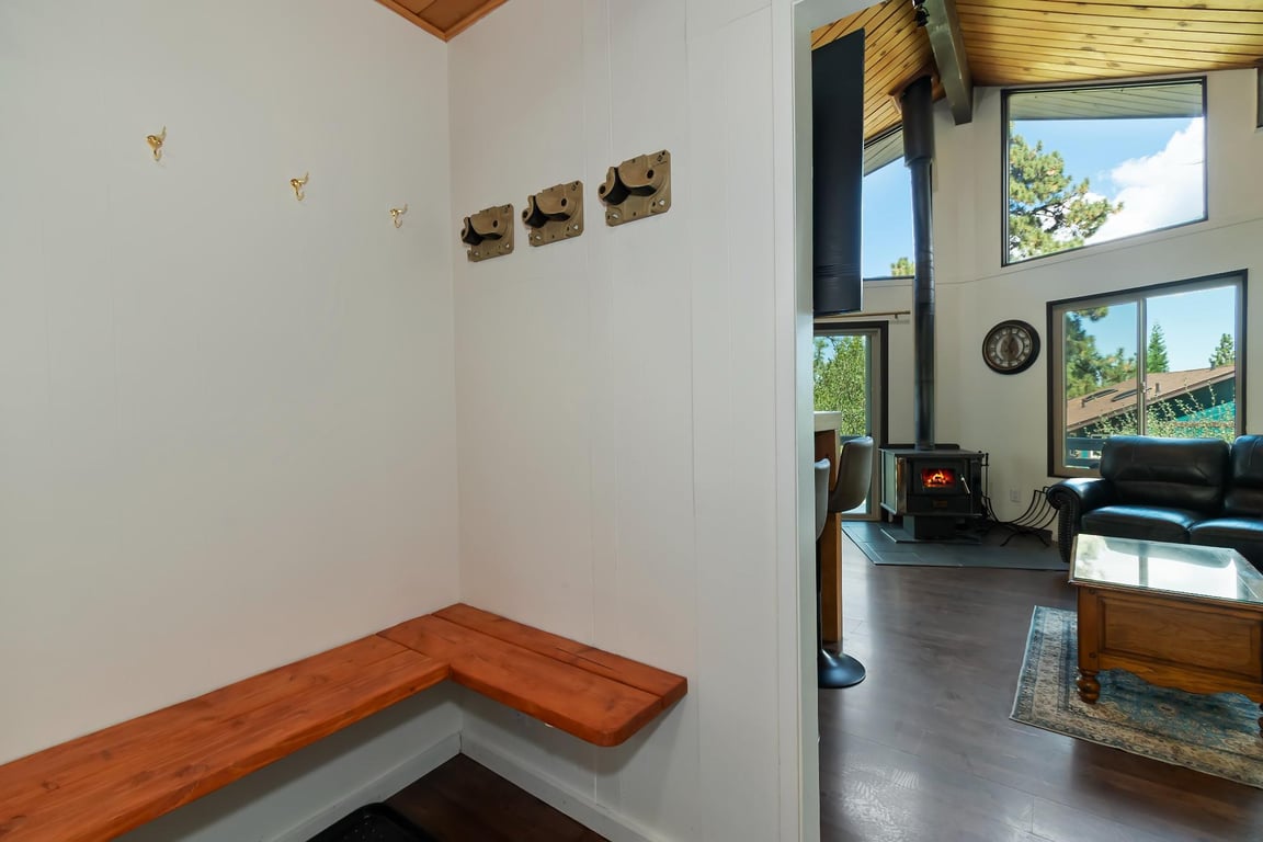 Cabin Image 11