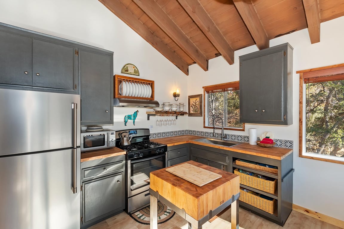 Cabin Image 13