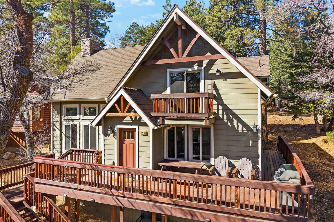 Cabin Image 6
