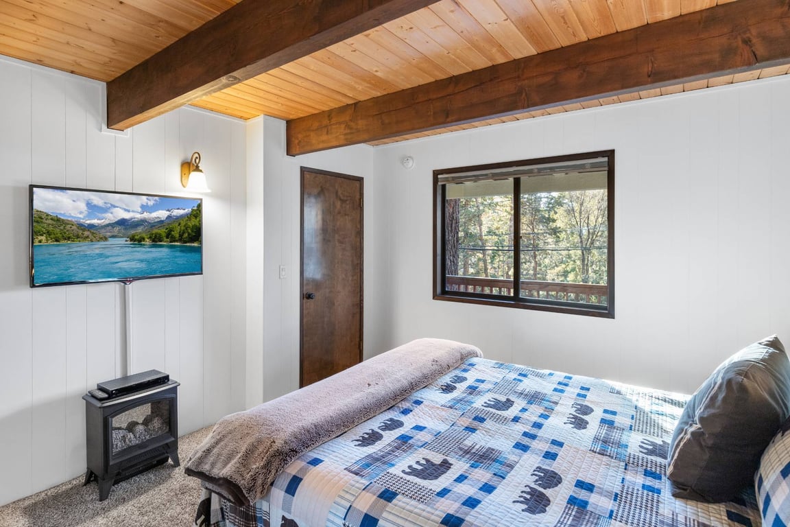 Cabin Image 17