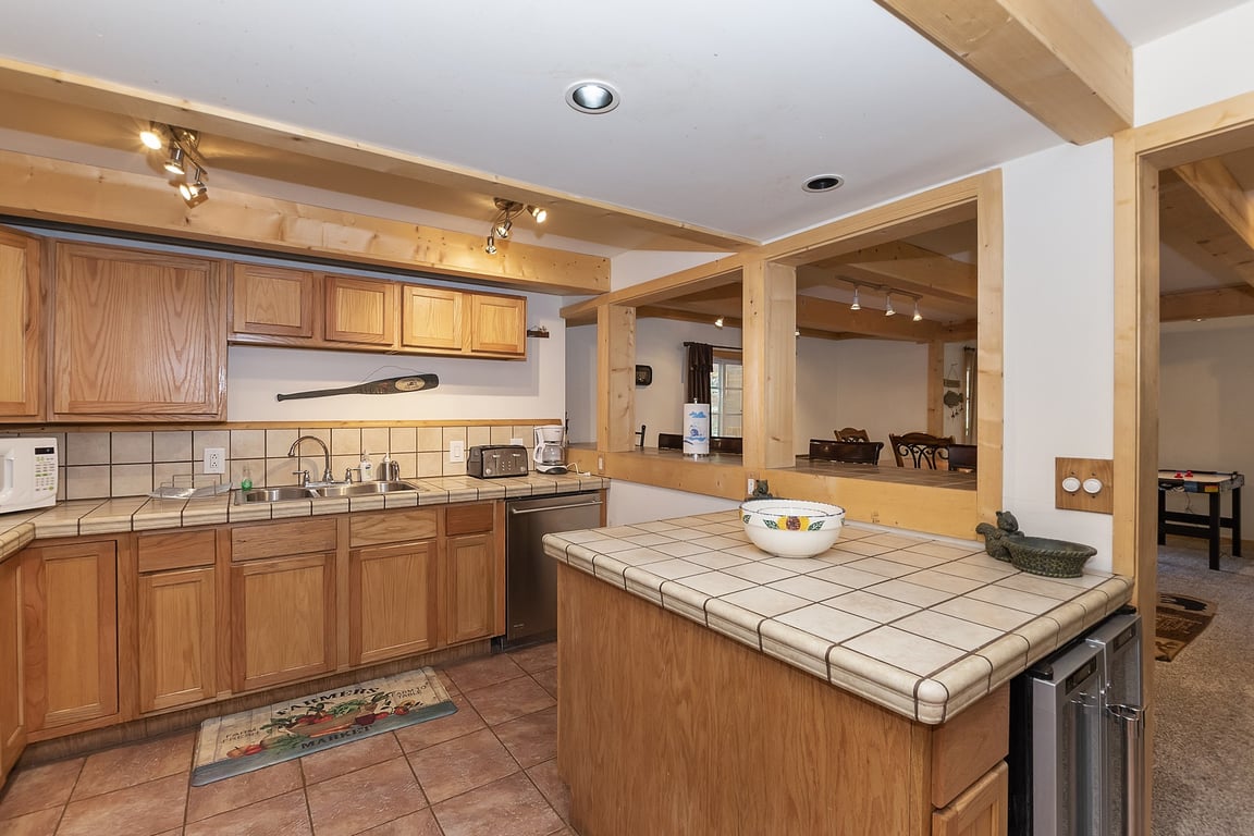 Cabin Image 10