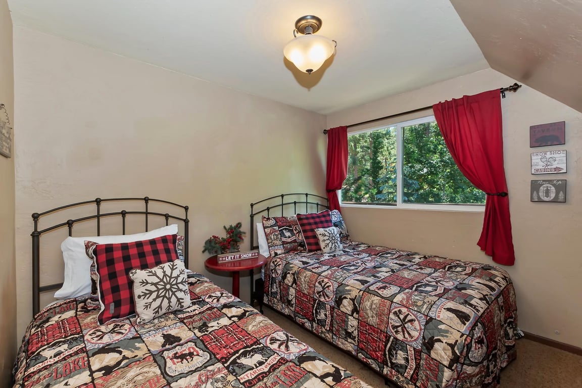 Cabin Image 33