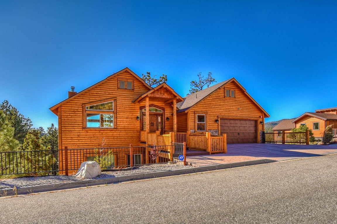 Hunter's Lakeview