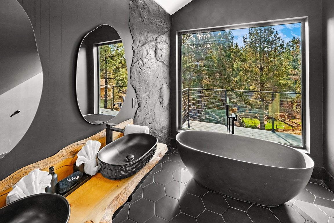 Cabin Image 50