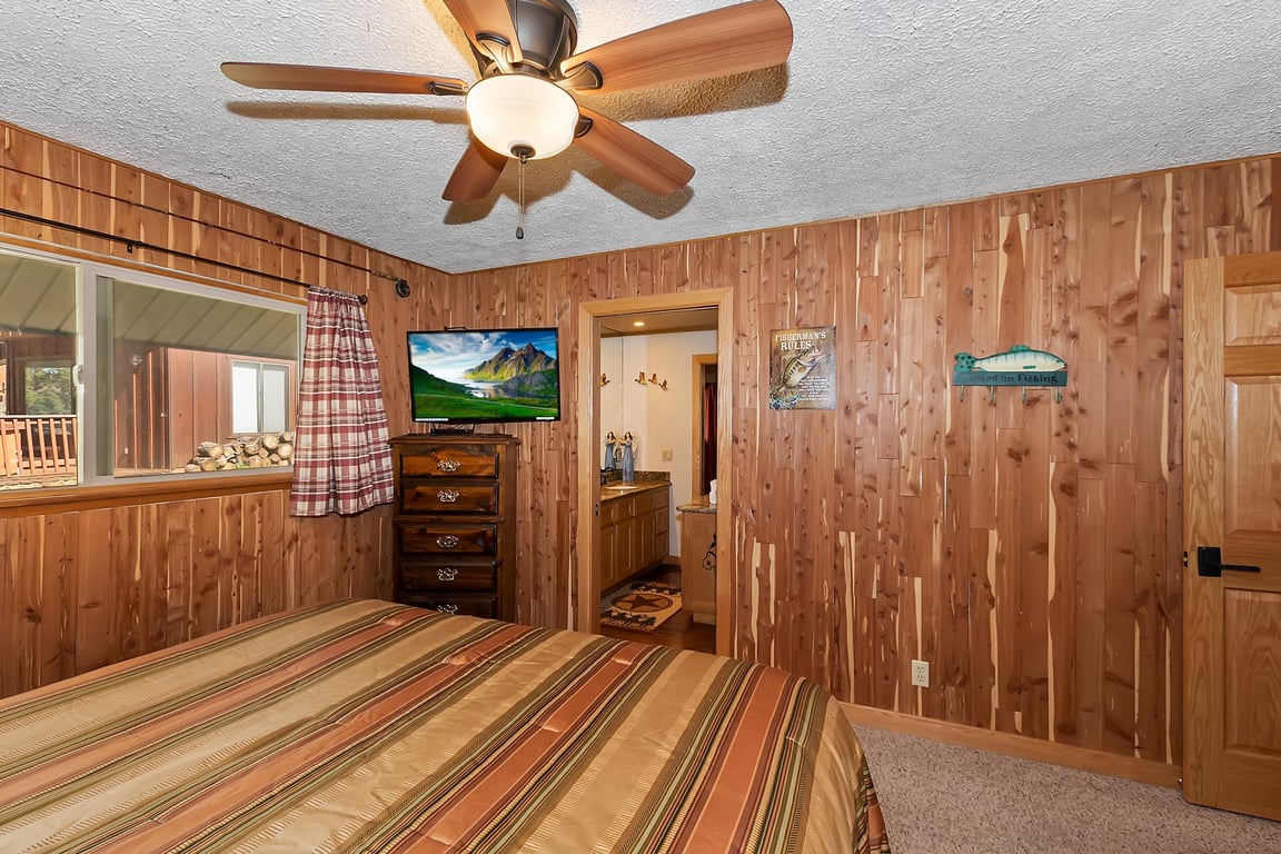 Cabin Image 29