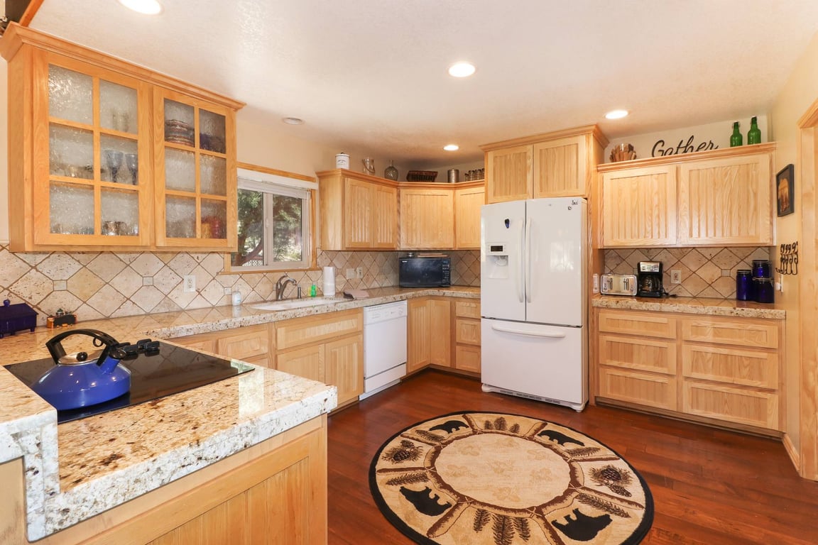 Big Bear Cabin - MountainViewEscape - 0003