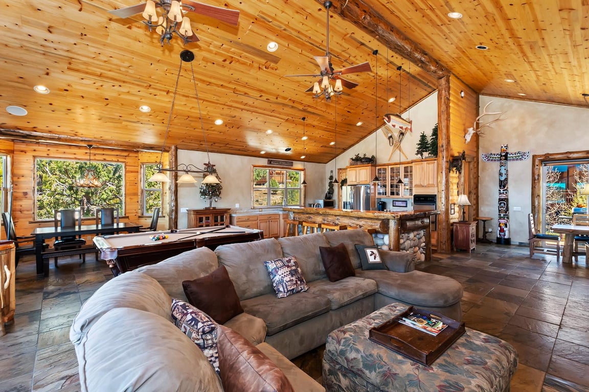 Cabin Image 10