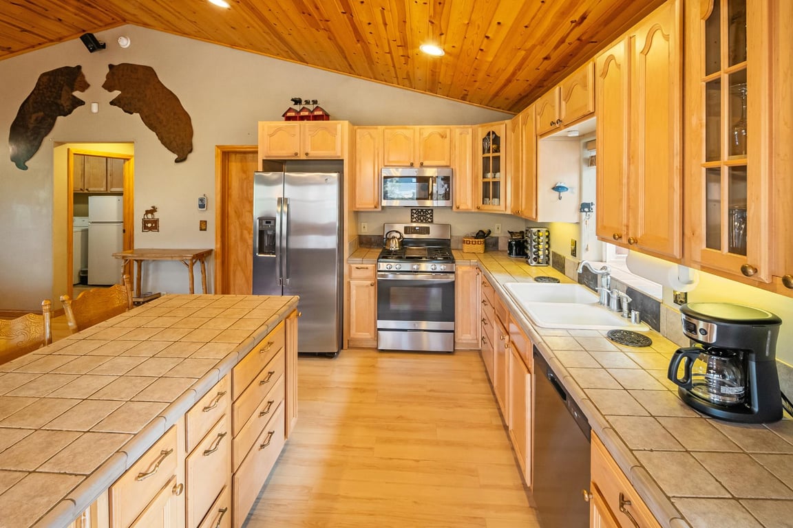 Cabin Image 13
