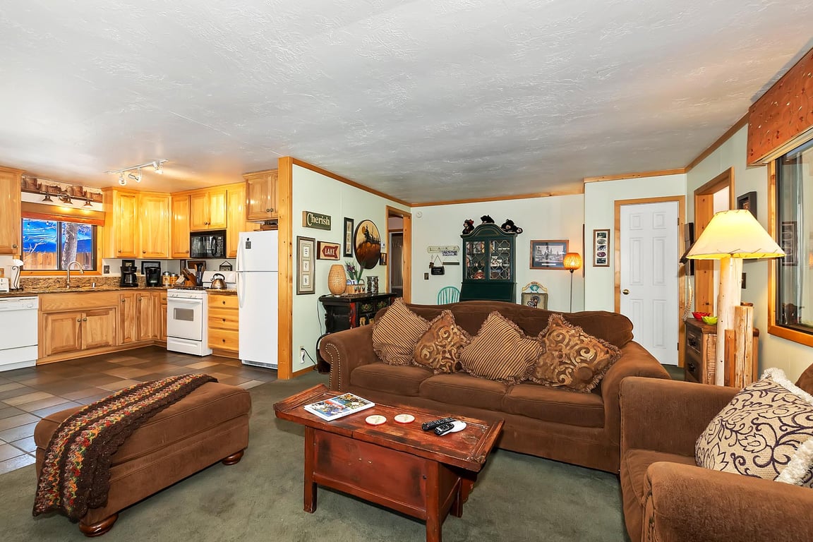 Cabin Image 10