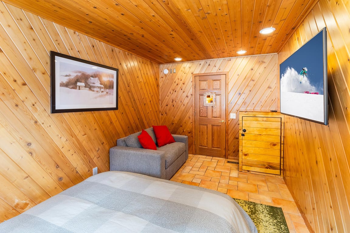 Cabin Image 29