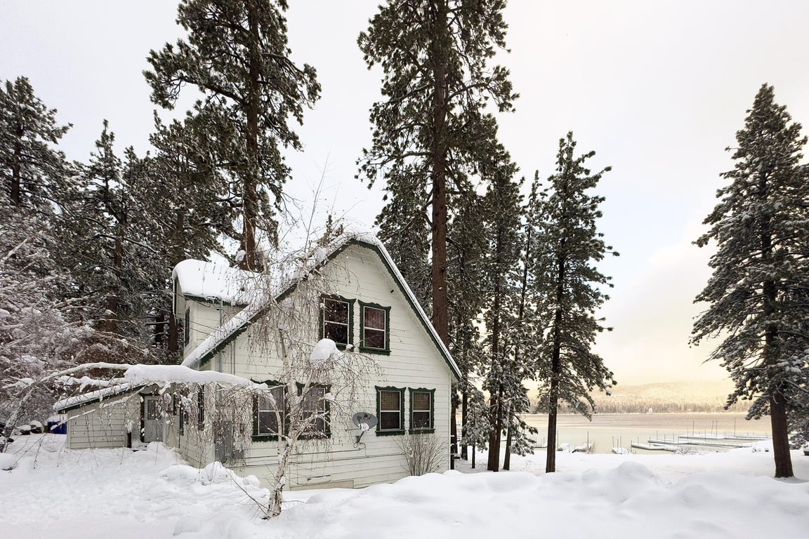 Cabin Image 5