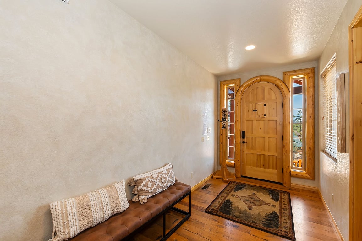 Cabin Image 19