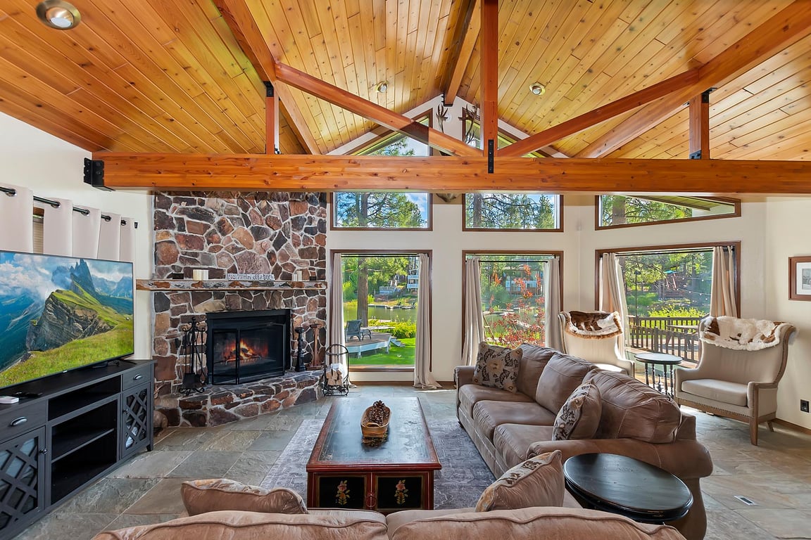 Cabin Image 13