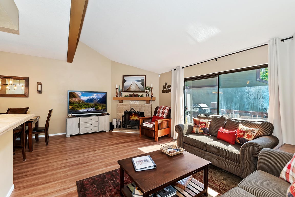 Cabin Image 9
