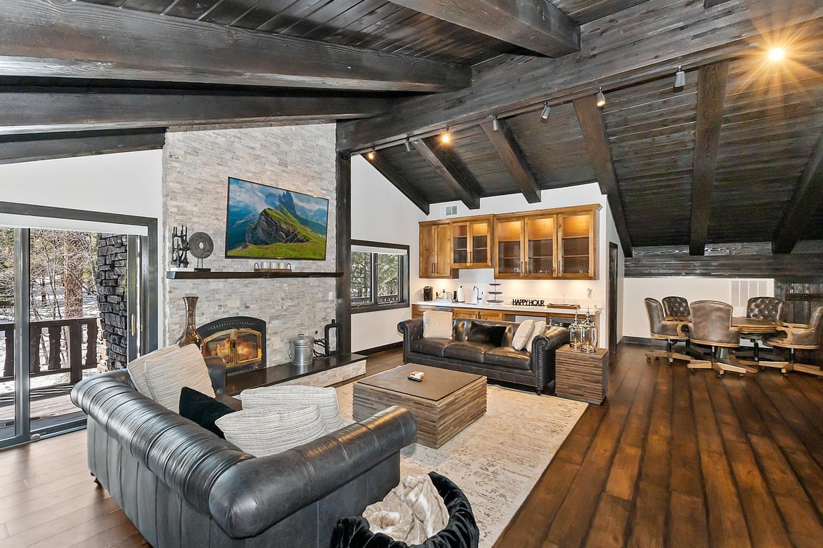 Cabin Image 54