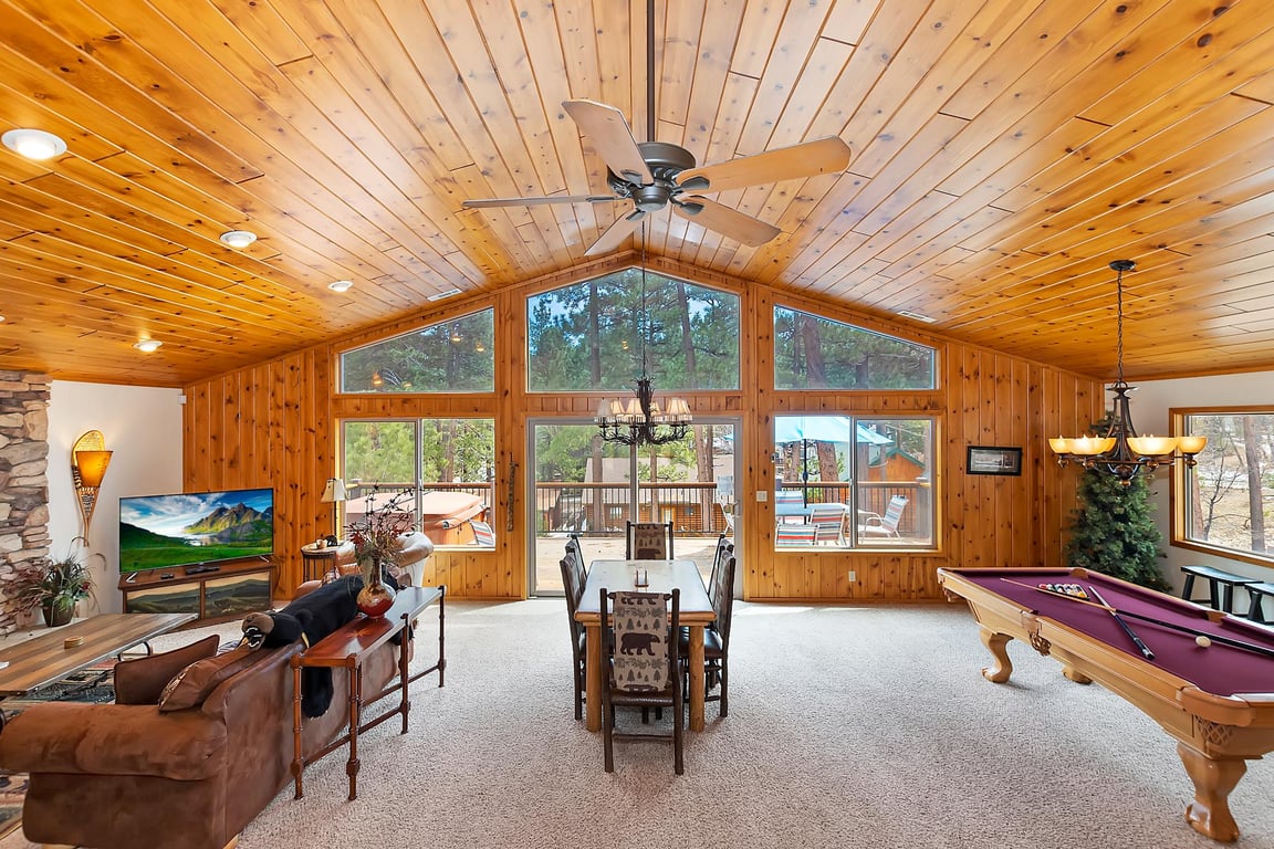 Cabin Image 12