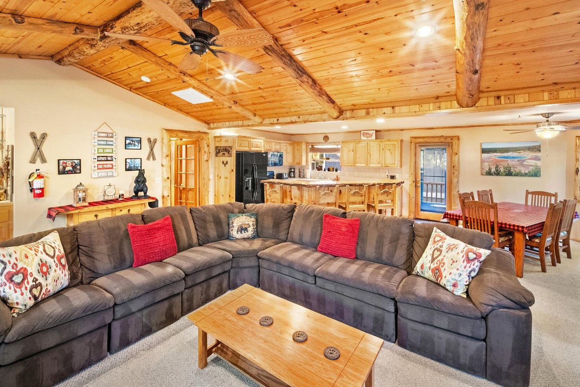 Cabin Image 14