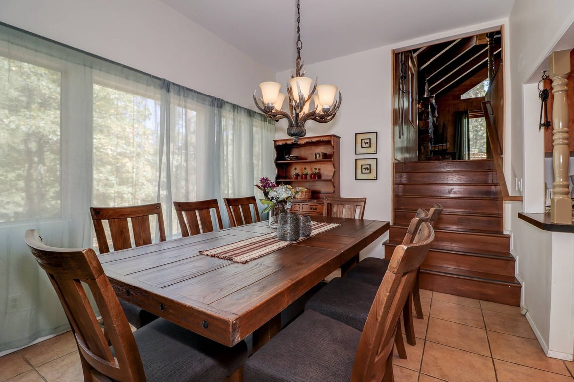 Cabin Image 8