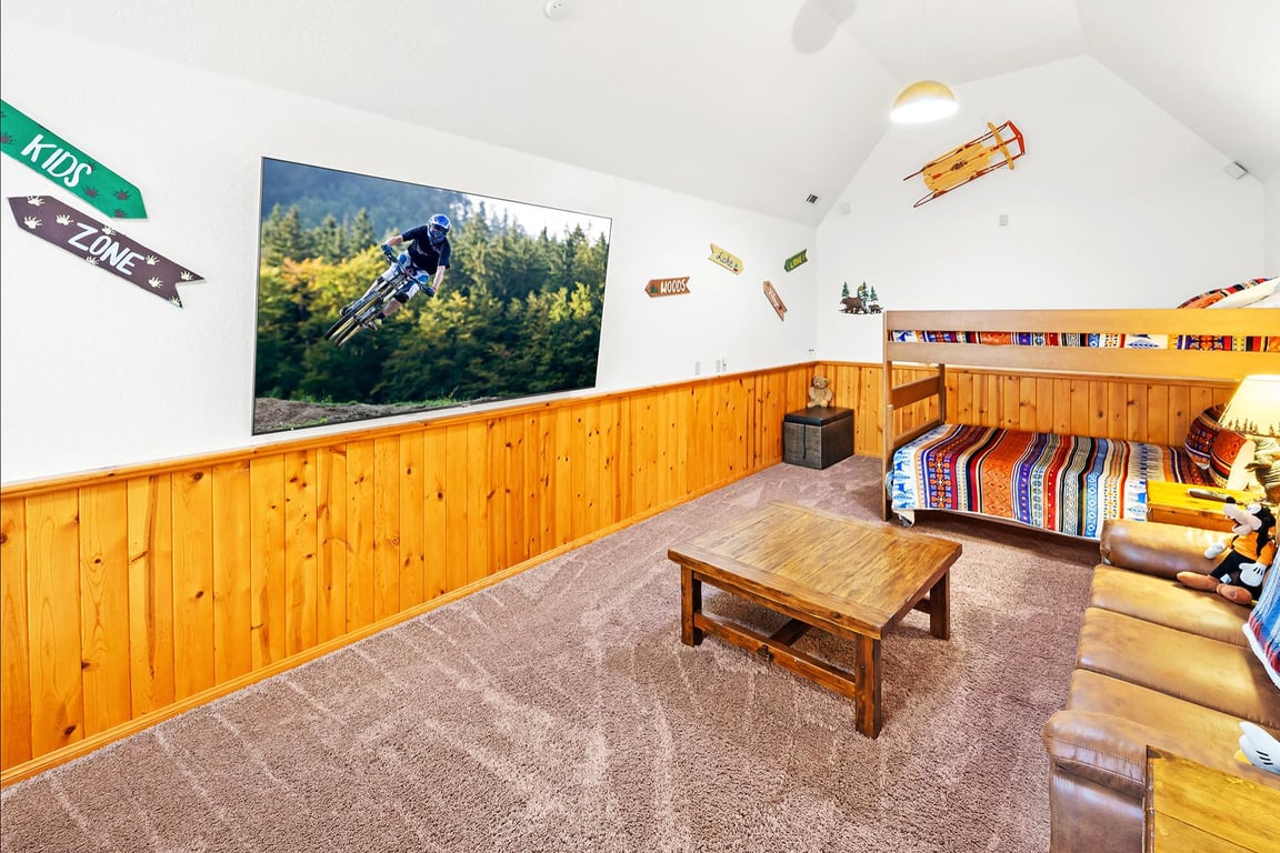 Cabin Image 80