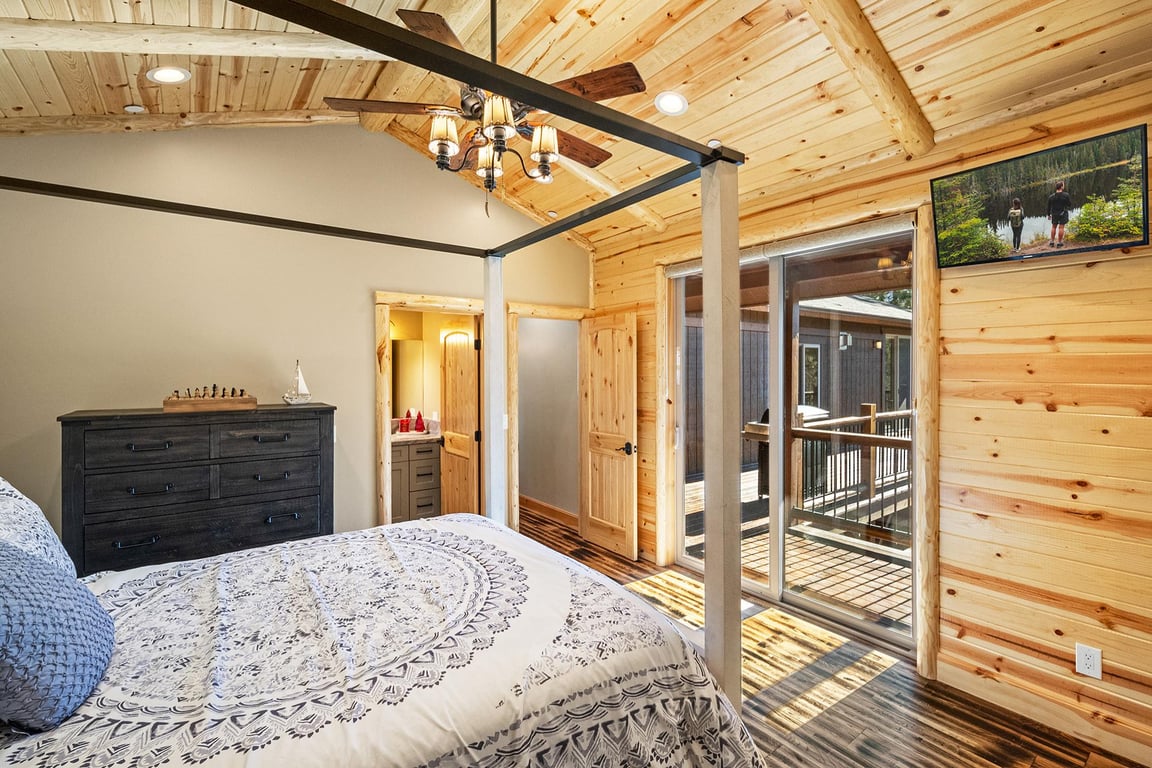 Cabin Image 47
