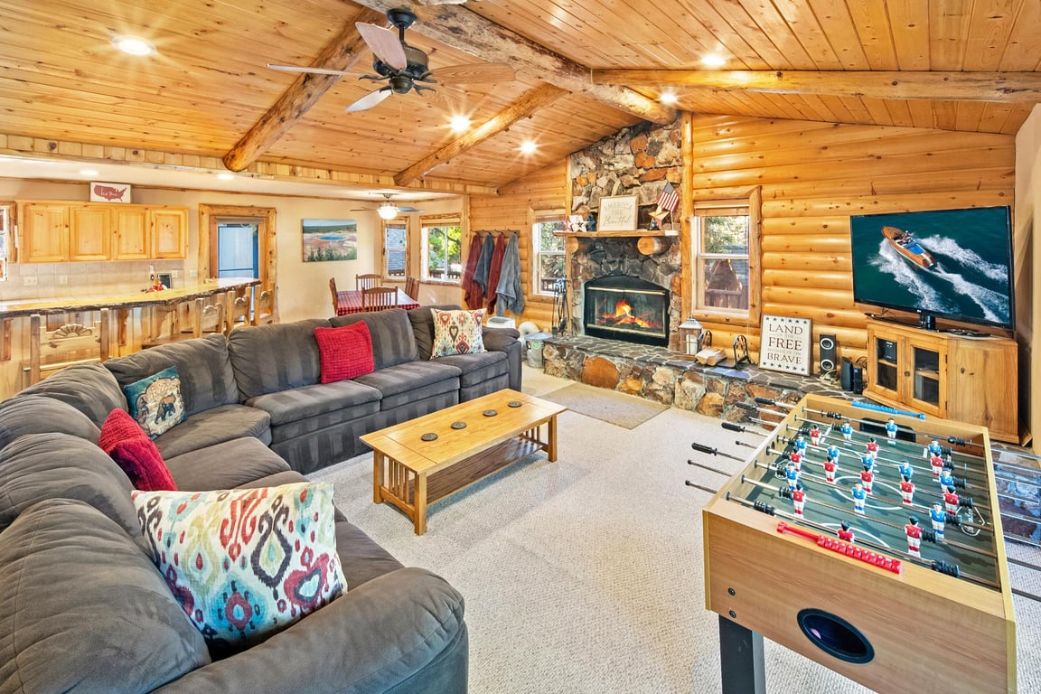 Cabin Image 11