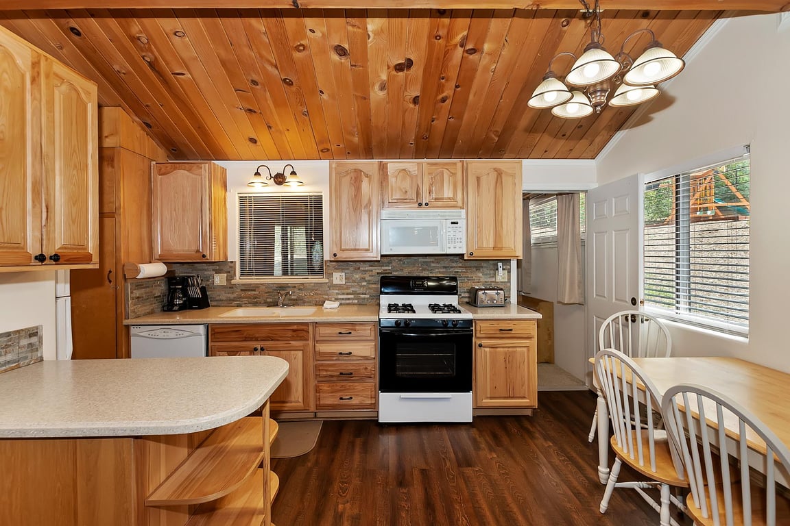 Big Bear Cabin - HiddenPines - 0003