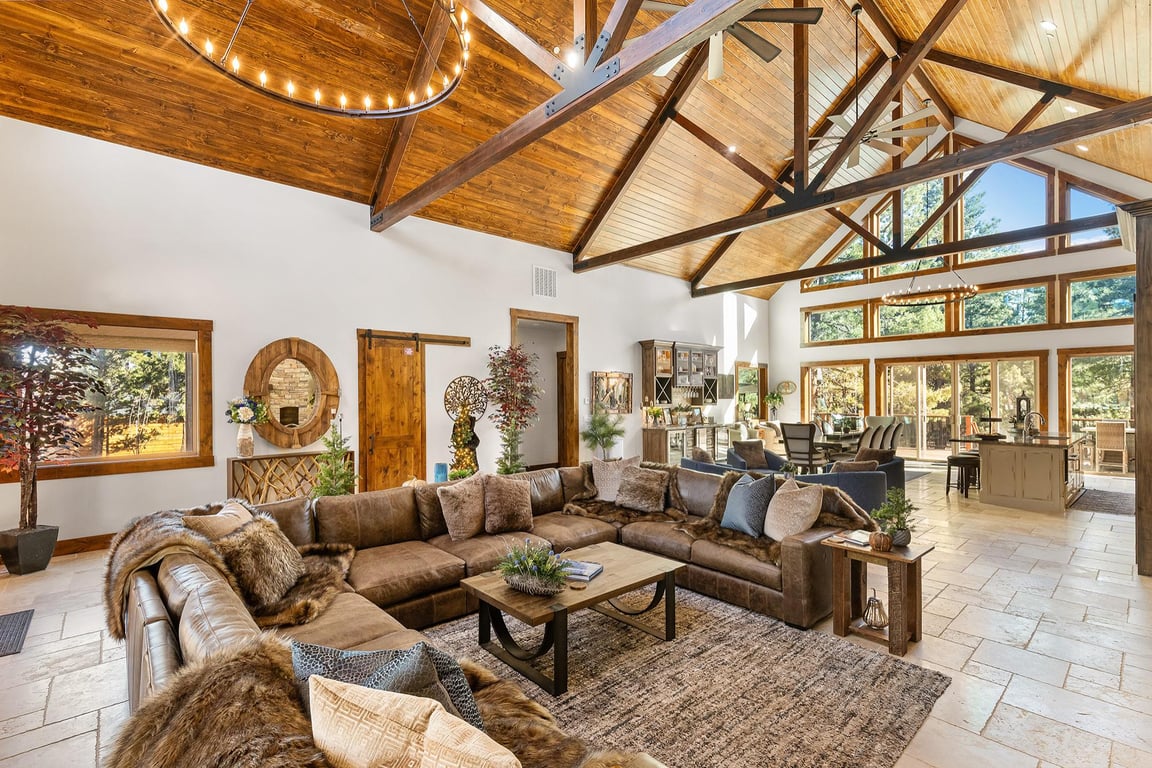 Cabin Image 7